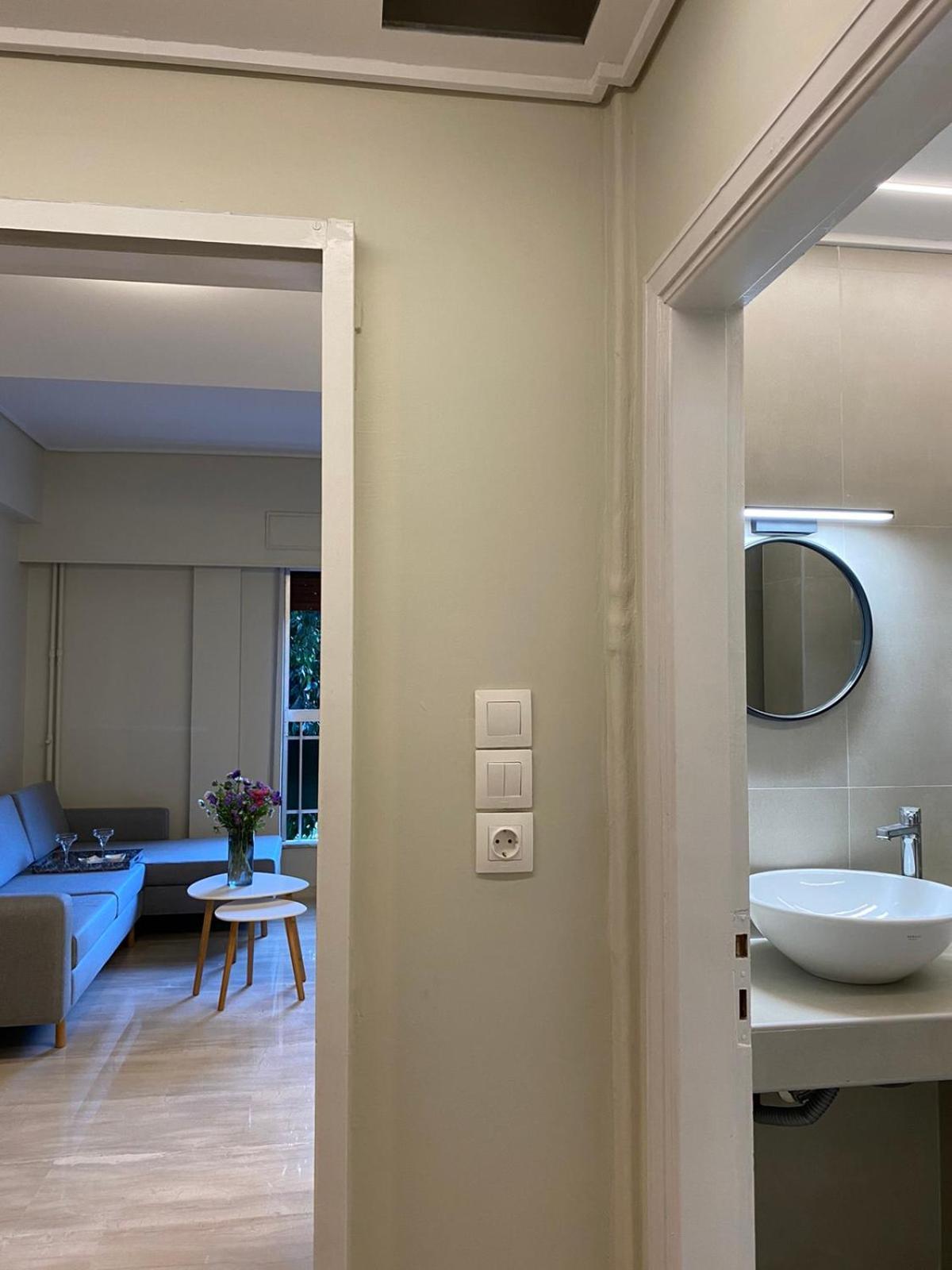 Evrou 21A Metropolitan Suite Athén Kültér fotó